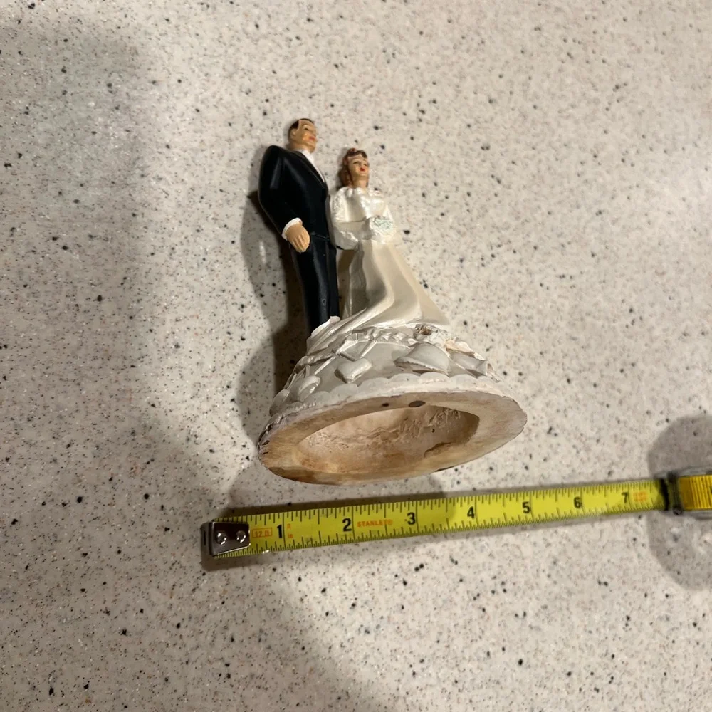 Elegant Wedding Cake Topper - Black and White Vintage 50’s